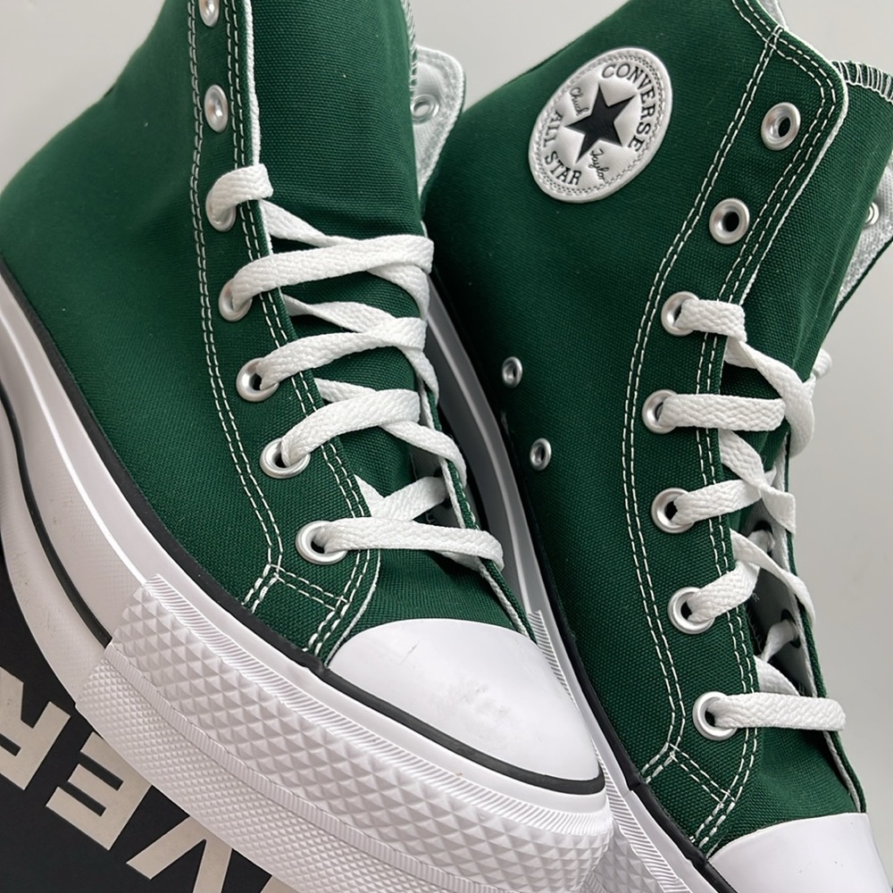 Converse WMNS CTAS LIFT HI
MIDNIGHT CLOVER/WHITE/BLACK A09987C Platforms Sneaker - Picture 8 of 16
